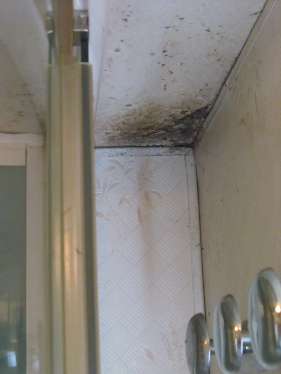 la-pierre-a-feu-aouste-sur-sye-drome-kv0pr