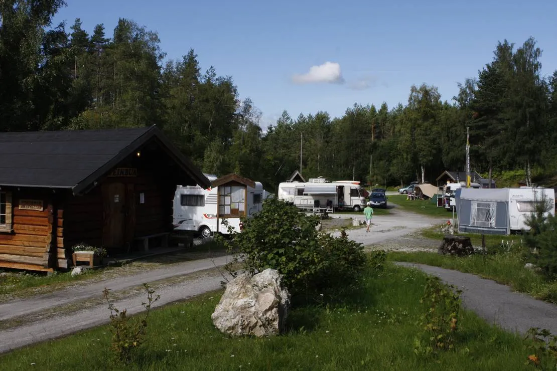 oddestemmen-steinsliperi-og-camping-evje-lok3j