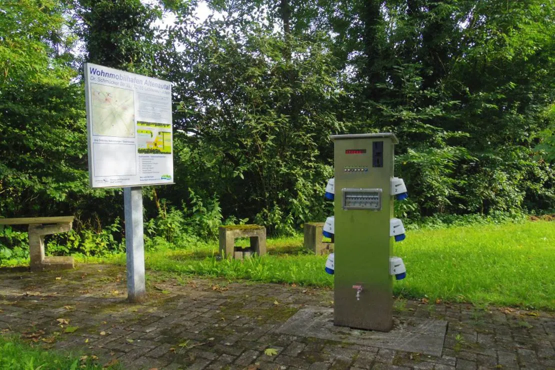 wohnmobilhafen-altenautal-lichtenau-atteln-gktn8