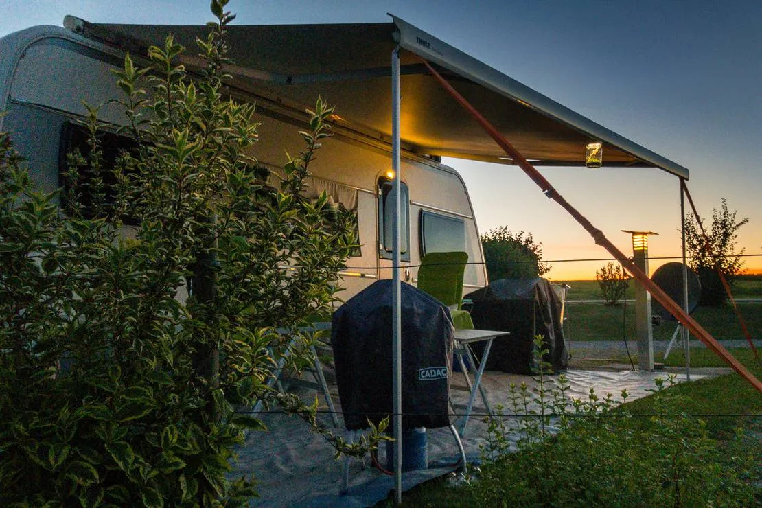camping-huttenberg-eschenz-hs9ya
