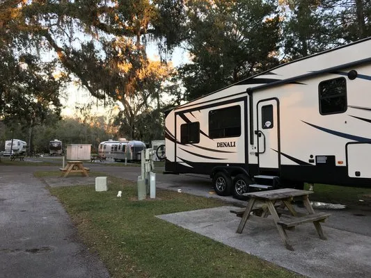 cloverleaf-forest-rv-resort-brooksville-afy5e