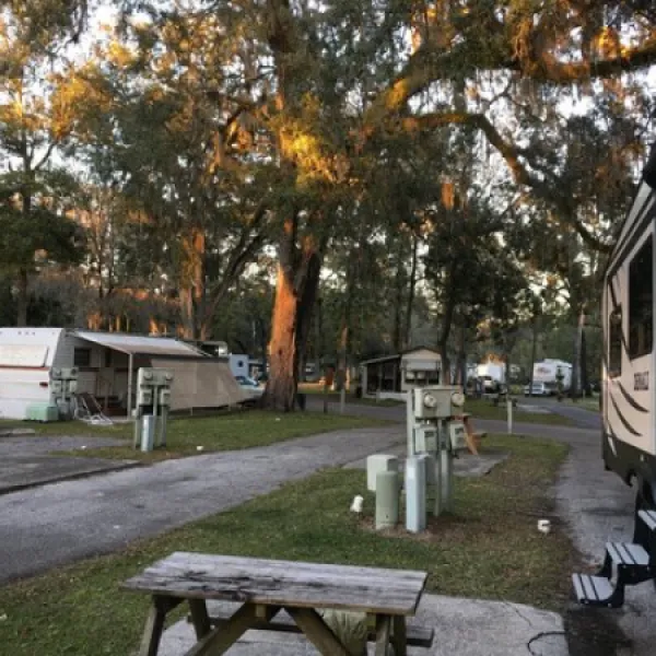 cloverleaf-forest-rv-resort-brooksville-f9xtf
