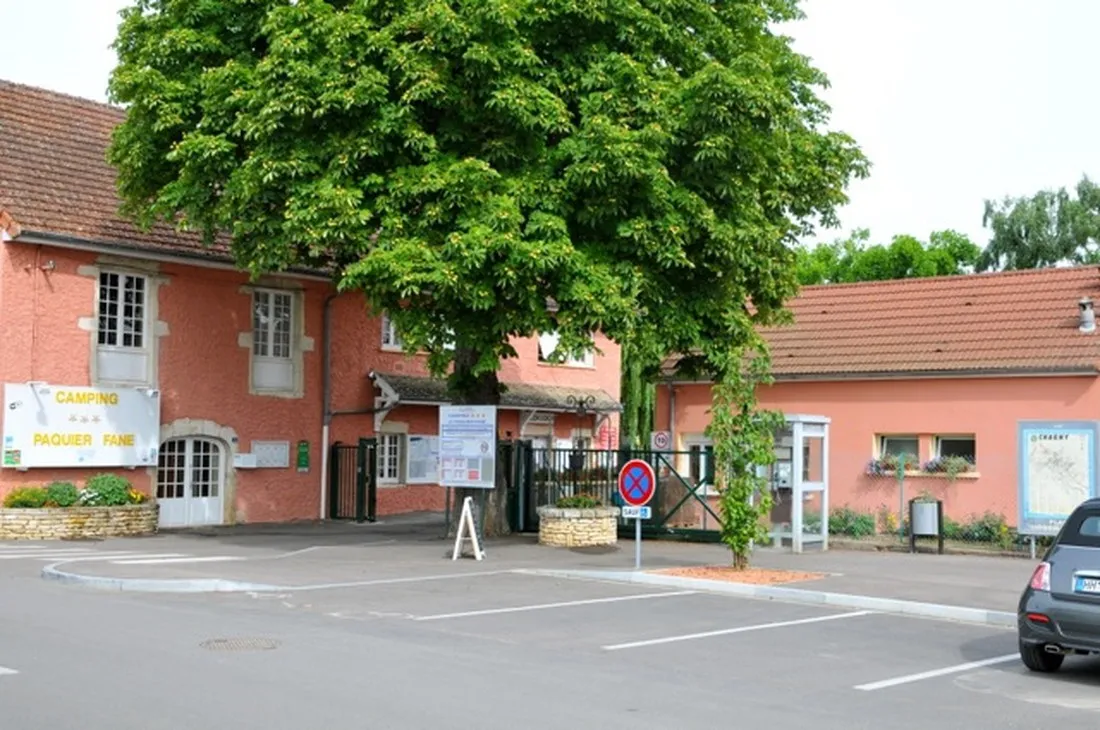 le-paquier-fane-frankrijk-kp2be