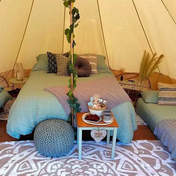 The Hide Camping and Glamping