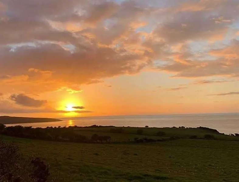 the-hide-camping-and-glamping-newport-et1em