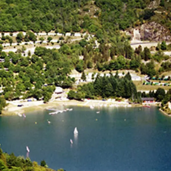 le-lac-a-morangies-villefort-cevennes-jeppo