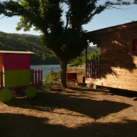le-lac-a-morangies-villefort-cevennes-yx1mm
