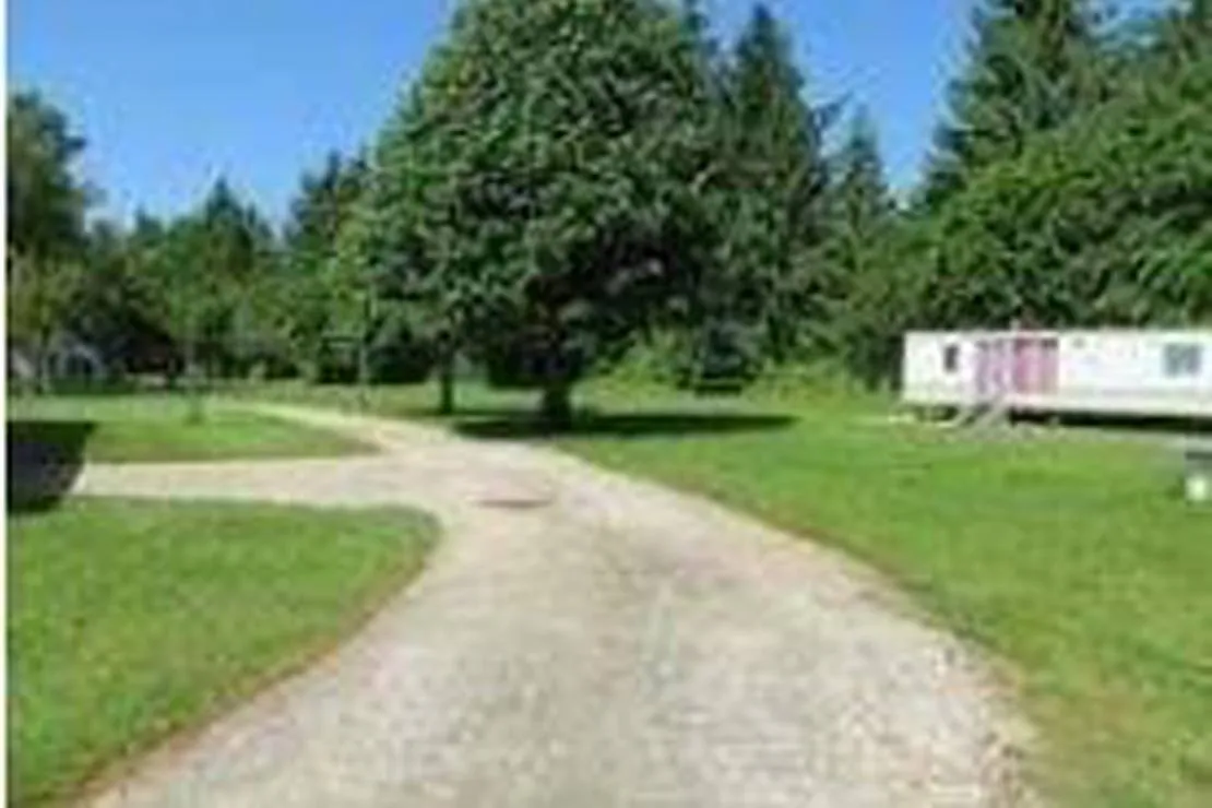 camping-municipal-des-pres-barres-mondoubleau-qinds