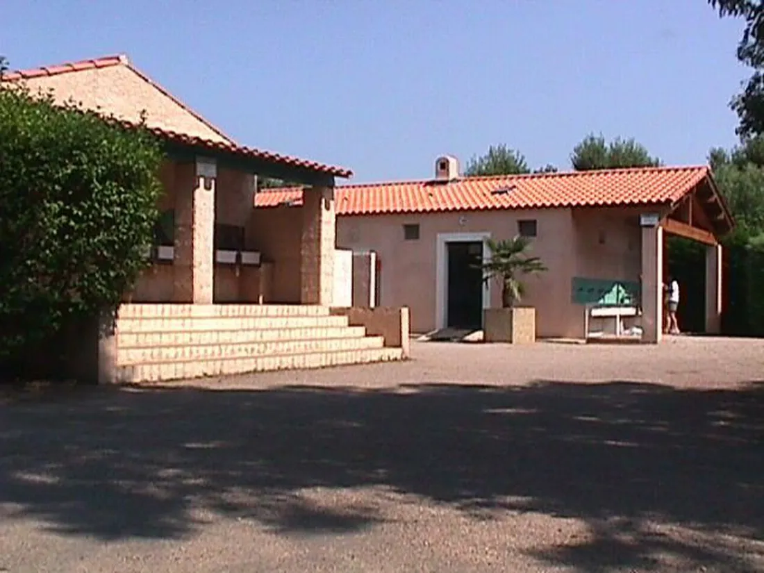 de-vaudois-roquebrune-sur-argens-ujsji