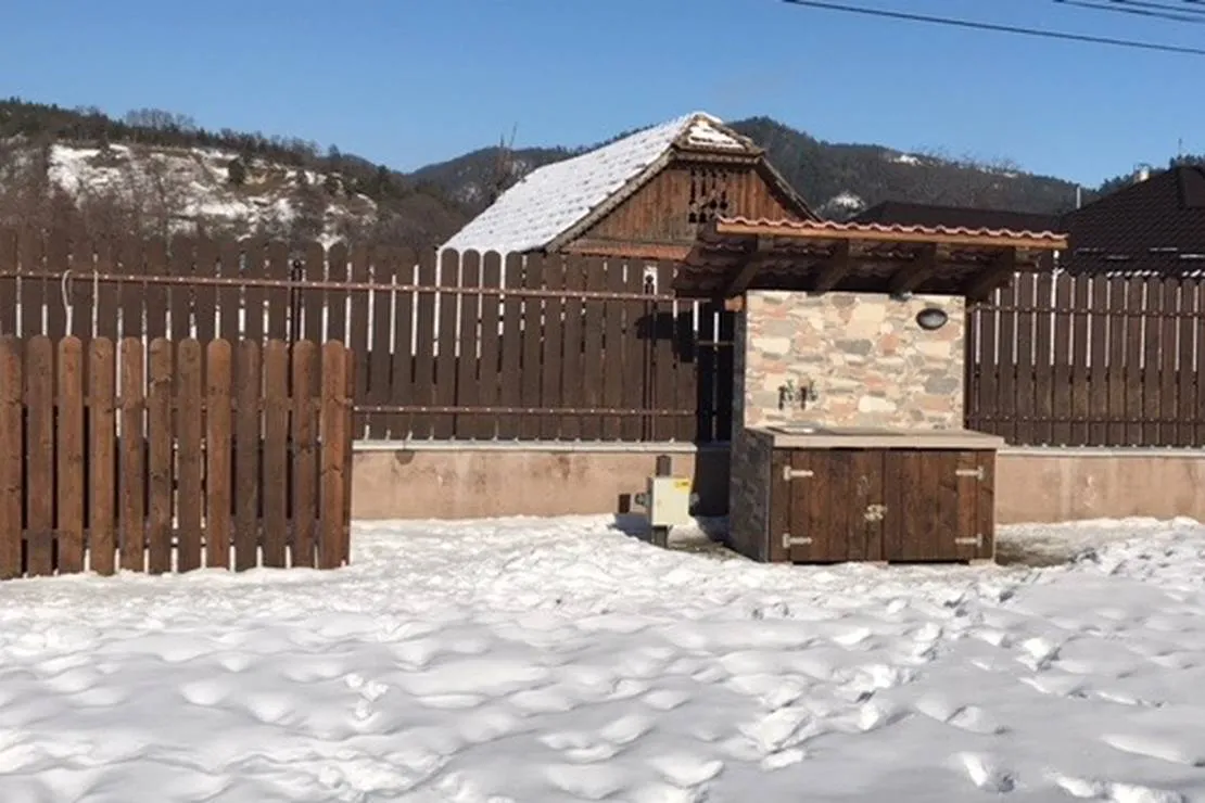 camping-la-gradina-comanesti-r5lcr