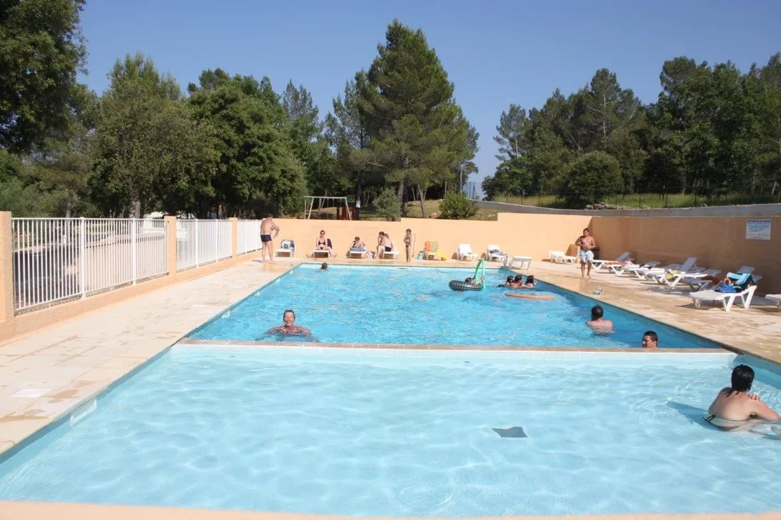 domaine-de-la-cigaliere-le-cannet-des-maures-wd5tv