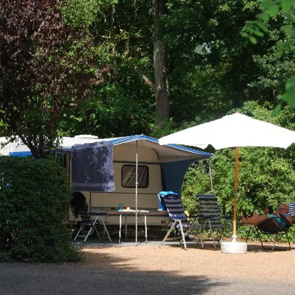 camping-chateau-de-grange-fort-issoire-les-pradeaux-h5obe