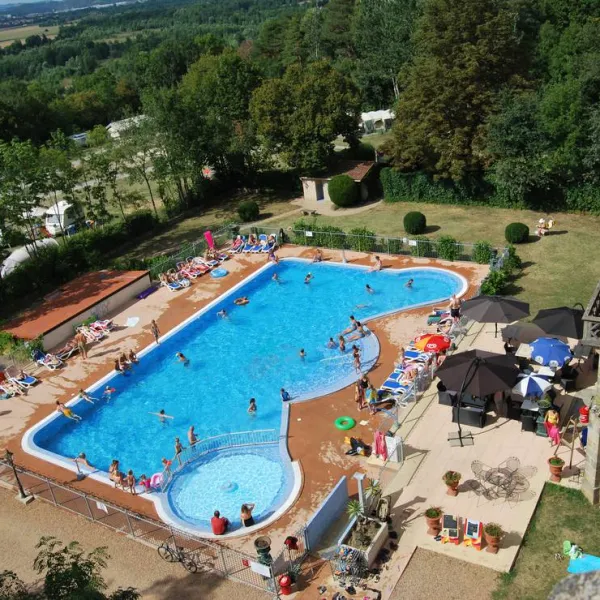 camping-chateau-de-grange-fort-issoire-les-pradeaux-wdo5s