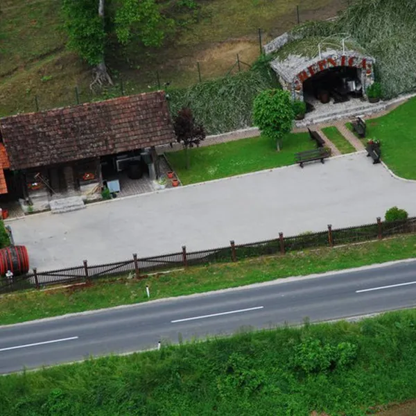 camping-pivoteka-bileljsko-bizeljsko-quhgc