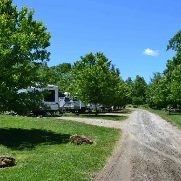 orchard-lake-campground-saluda-1jvkc