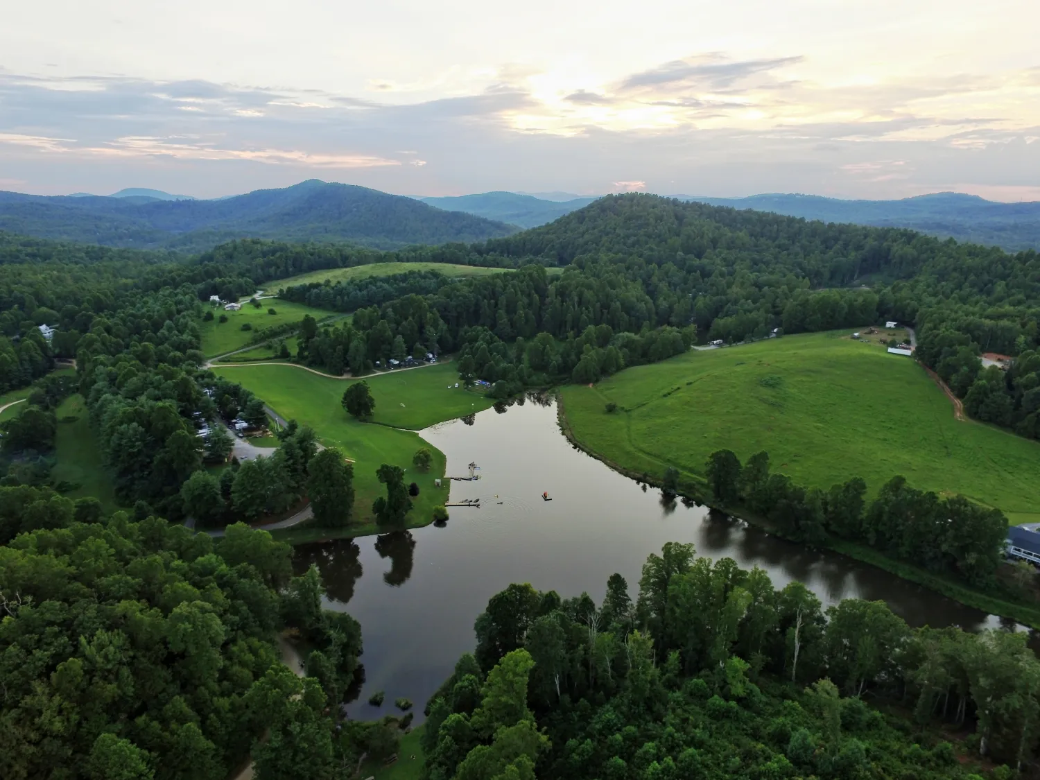 orchard-lake-campground-saluda-6psyk