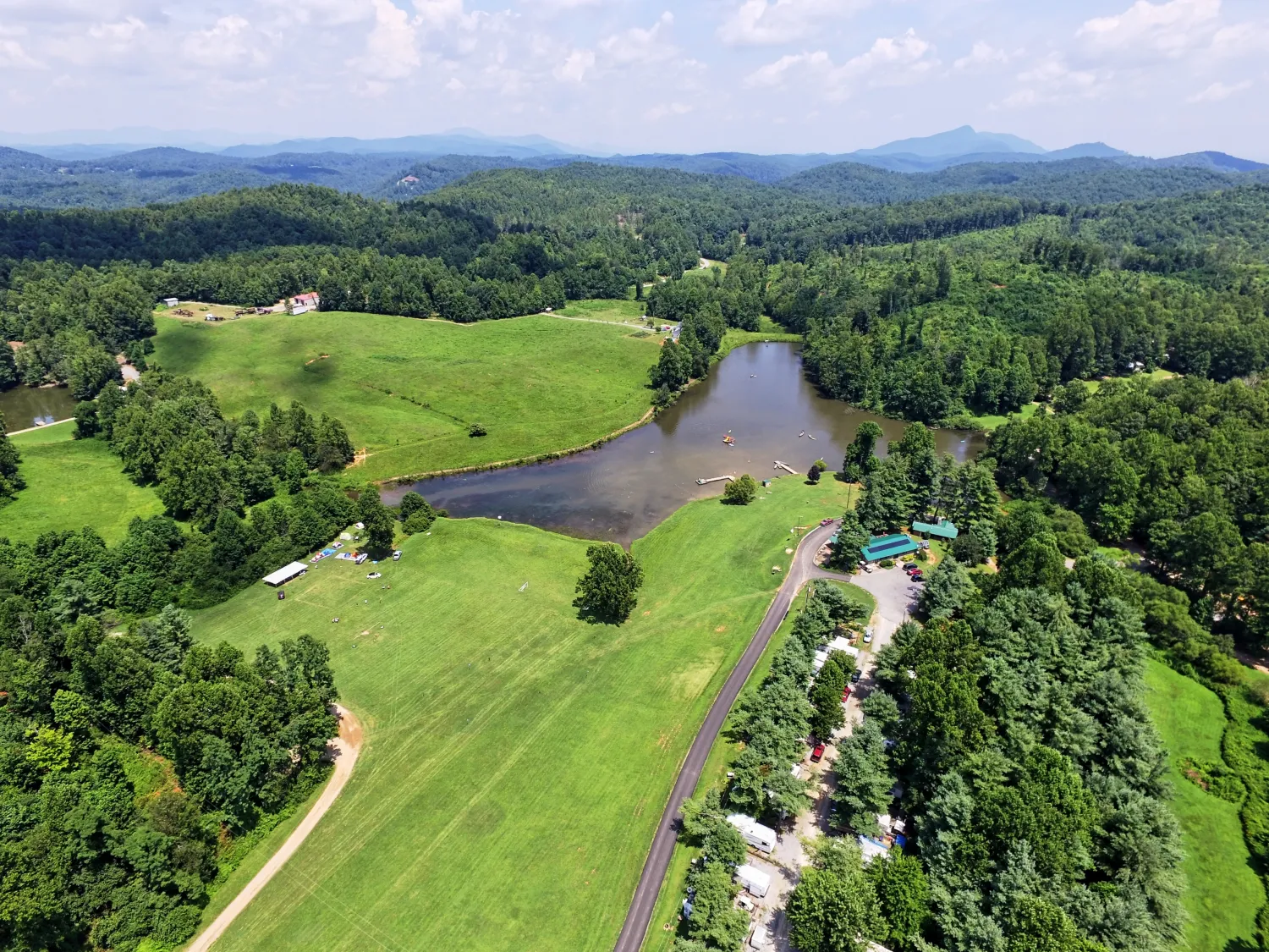 orchard-lake-campground-saluda-aat5q