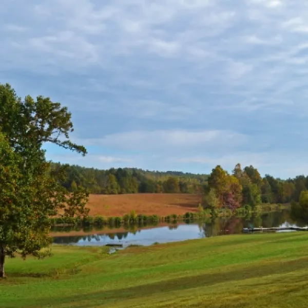 orchard-lake-campground-saluda-qfn7w