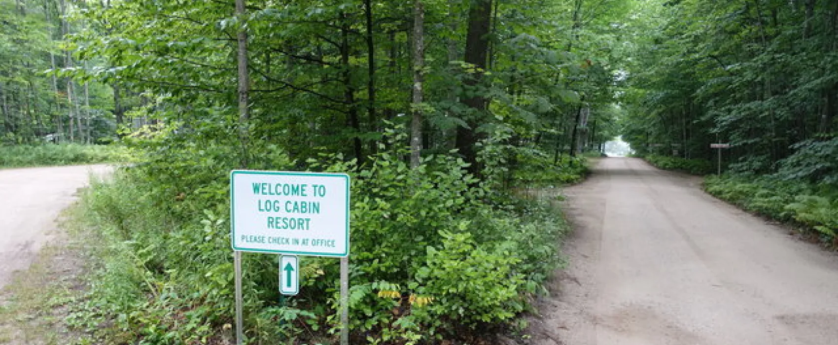 Log Cabin Resort & Campground