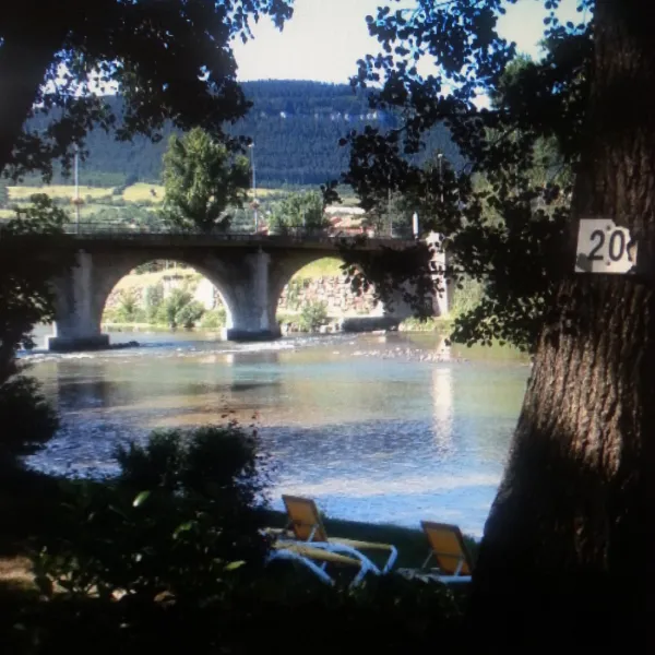 des-deux-rivieres-millau-aveyron-xt6ue