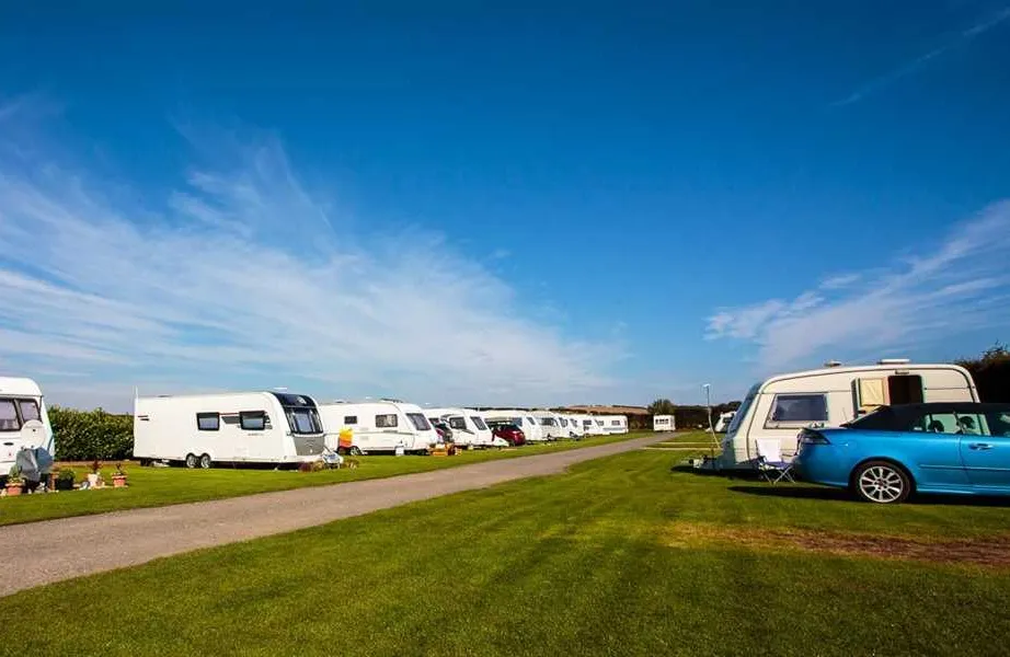 flamborough-glamping-amp-vineyard-flamborough-aelkn
