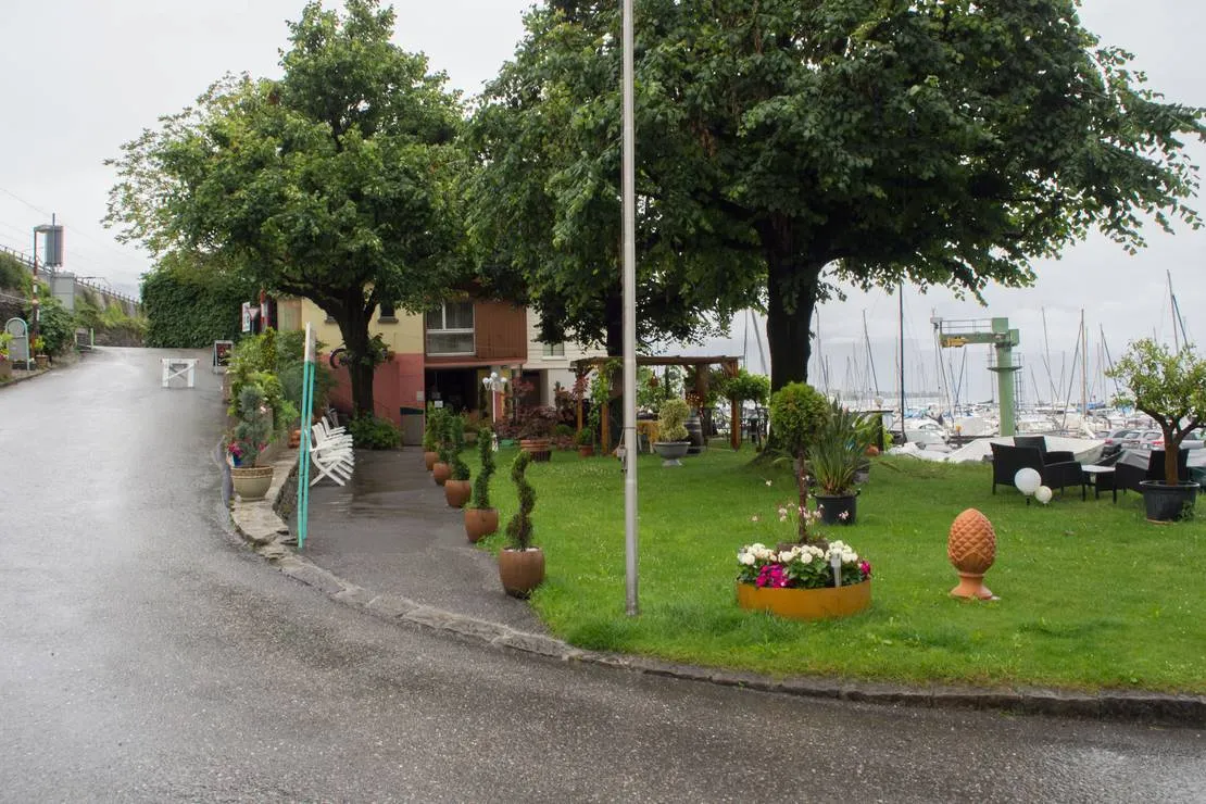 camping-de-la-pichette-corseaux-yxcxq