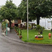 camping-de-la-pichette-corseaux-yxcxq