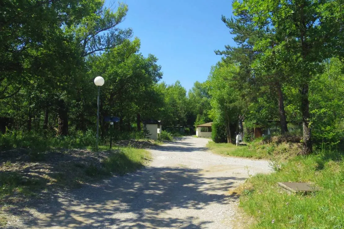 camping-de-ladrech-aspres-sur-buech-yr2yi