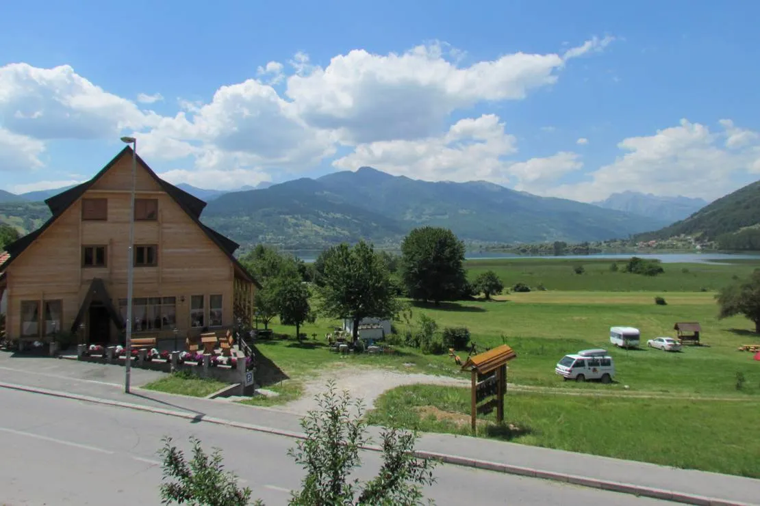 camping-lakeviews-plav-7vggg