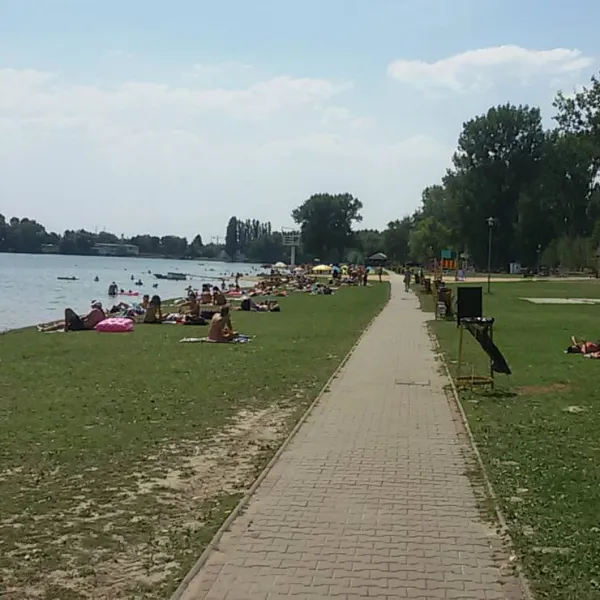 areal-zdravia-zlate-piesky-bratislava-uixif