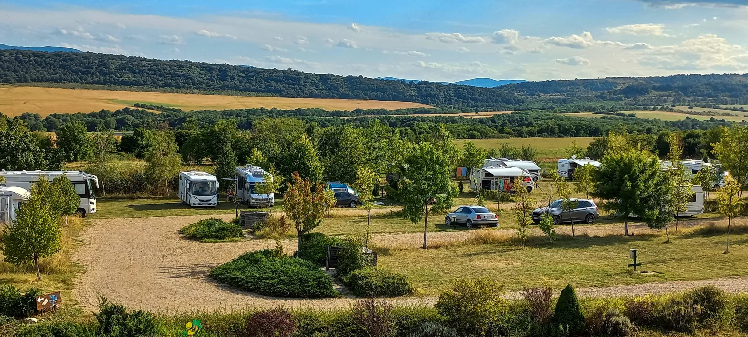 camping-veliko-tarnovo-dragizhevo-village-lyaskovets-municipality-75j1p