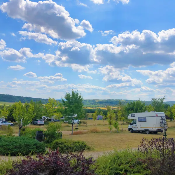 camping-veliko-tarnovo-dragizhevo-village-lyaskovets-municipality-ofwi3