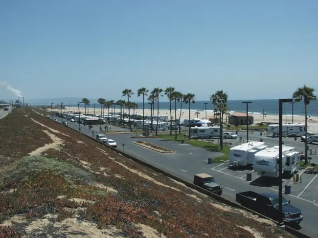 dockweiler-beach-rv-park-playa-del-rey-cwmu6