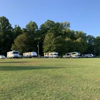 virginias-beach-campground-north-springfield-f7ewe
