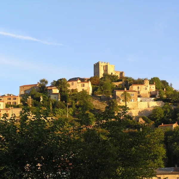 le-pre-montaigut-le-blanc-puy-de-dome-e3duj