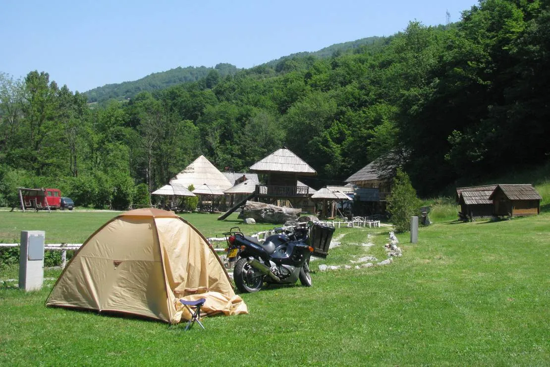 camping-etno-selo-vukovic-tomasevo-bijelo-polje-8dg4b