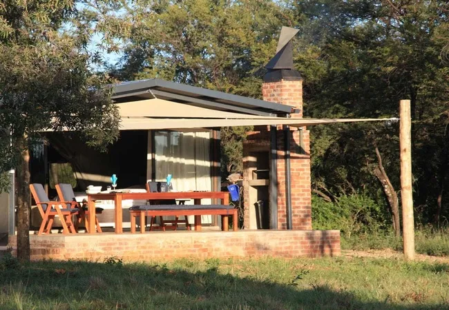 newburg-luxury-bush-tents-elandsfontein-farm-cyferfontein-road-wahmv