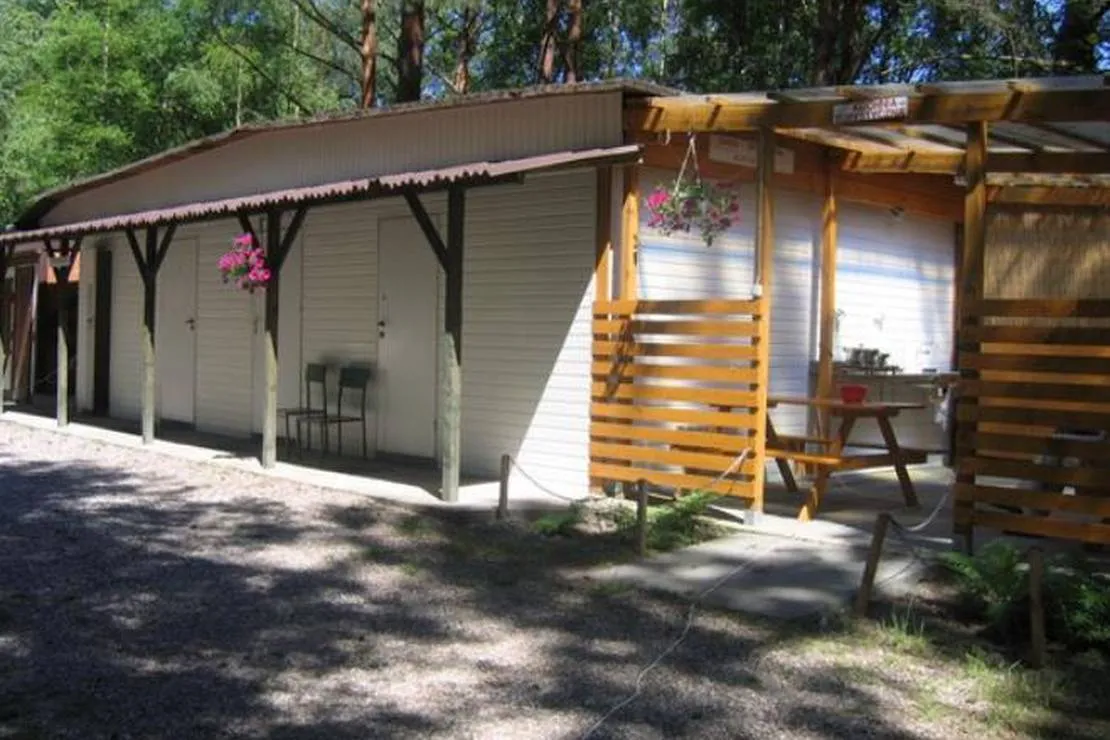 camping-namiotowe-lesne-debki-qbbwb