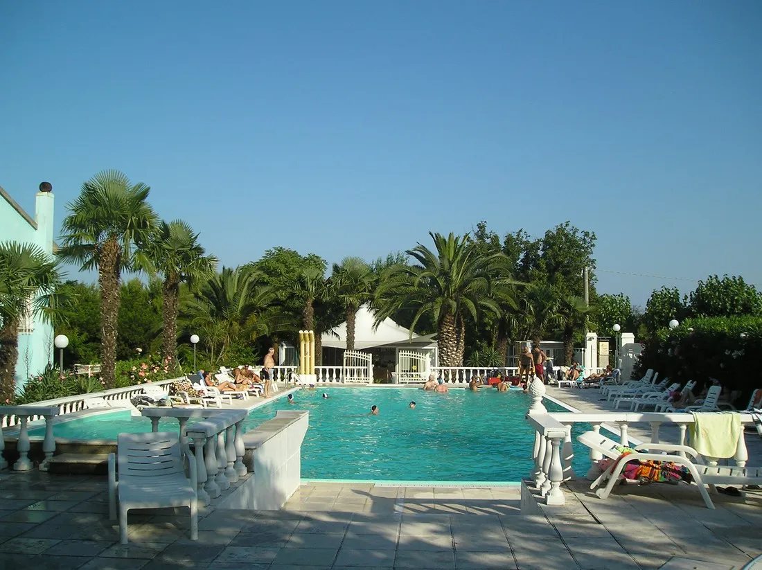 riviera-numana-rgcy7