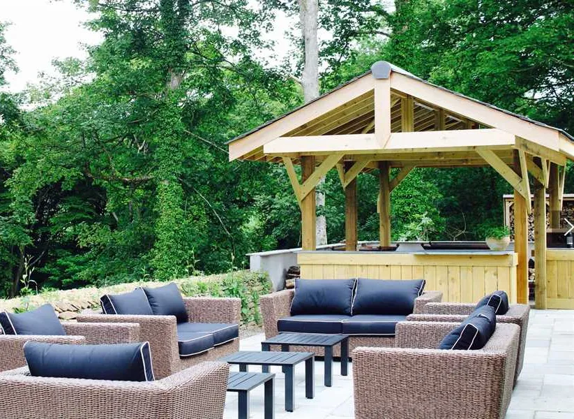 fir-hill-glamping-yurts-newquay-dswjr