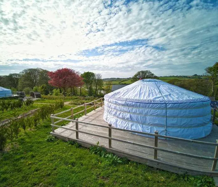 fir-hill-glamping-yurts-newquay-nyaic