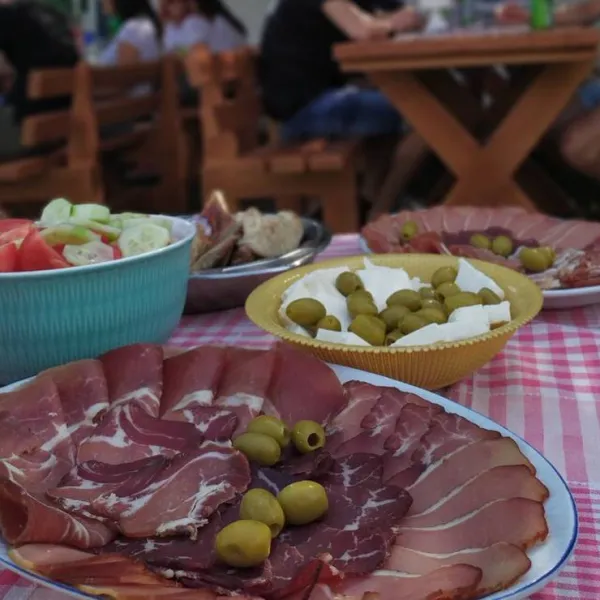 kamp-resort-frutak-danilovgrad-m6ege