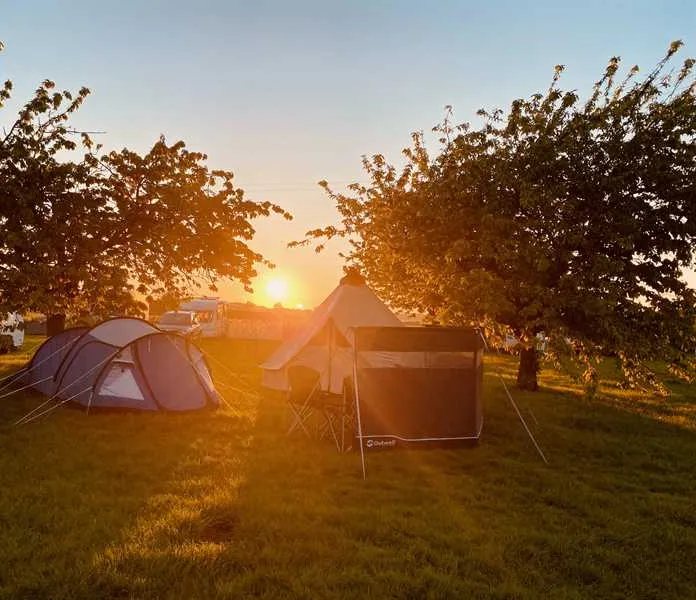 painters-farm-campsite-faversham-exe1e