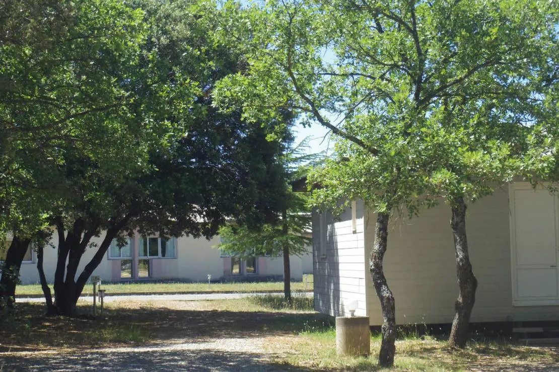 camping-la-casse-chateau-arnoux-st-auban-mb4qj