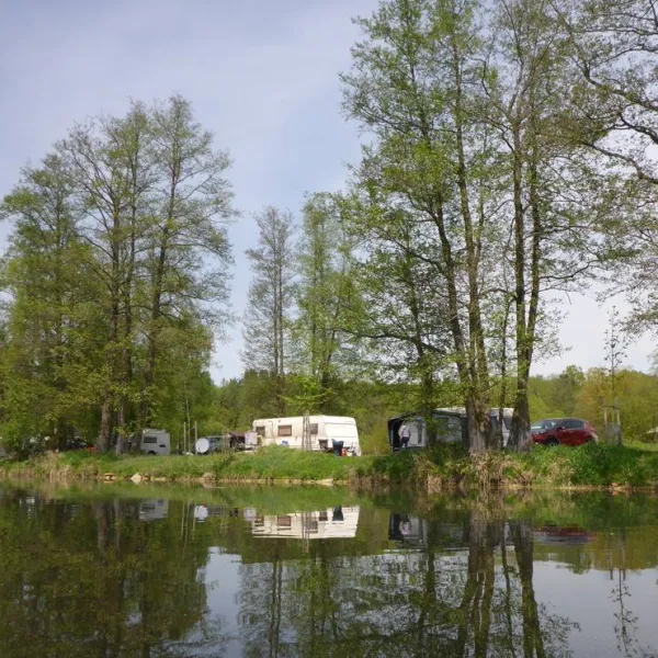camping-hollensteinsee-viechtach-qi02l