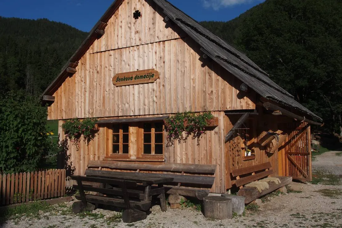 senks-homestead-zgornje-jezersko-kguem