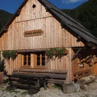 senks-homestead-zgornje-jezersko-kguem