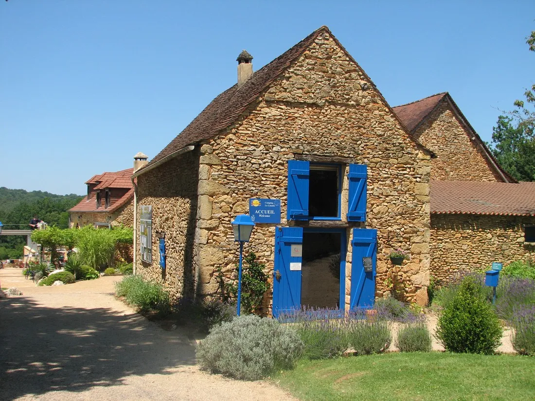 la-linotte-le-bugue-dordogne-s02mu