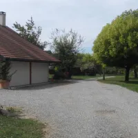 camping-aire-naturelle-la-bergerie-la-balme-de-sillingy-gpzcv
