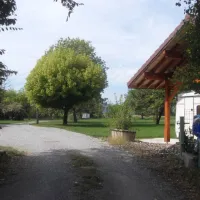 camping-aire-naturelle-la-bergerie-la-balme-de-sillingy-khrre